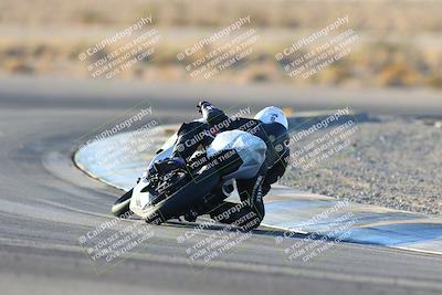 media/Jan-11-2025-CVMA (Sat) [[ddeb3f563a]]/Race 14-500-350 Supersport/